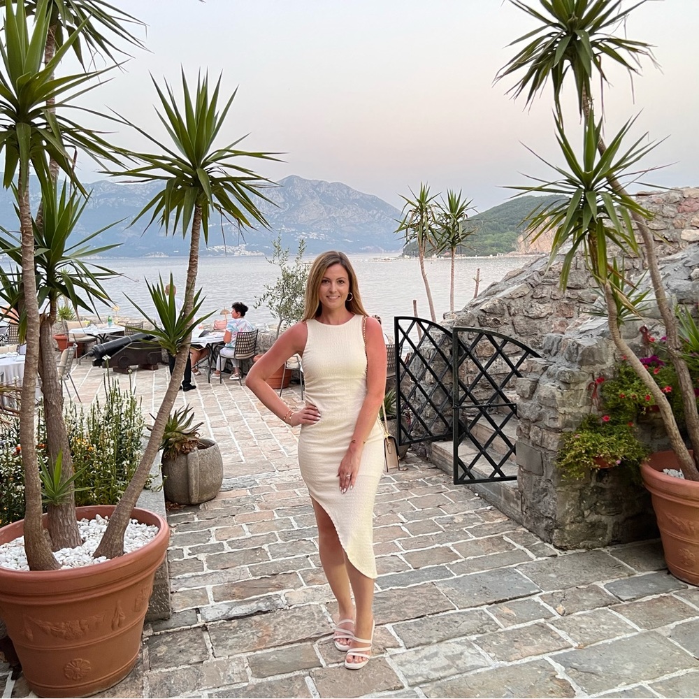 Meet your Posher, Ilona